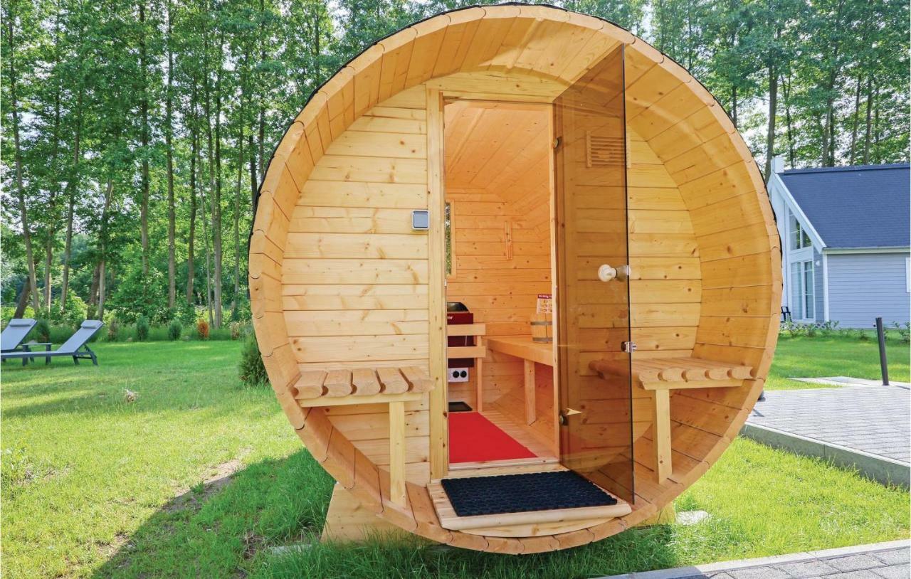 Cozy Home In Zerpenschleuse With Sauna Exteriör bild